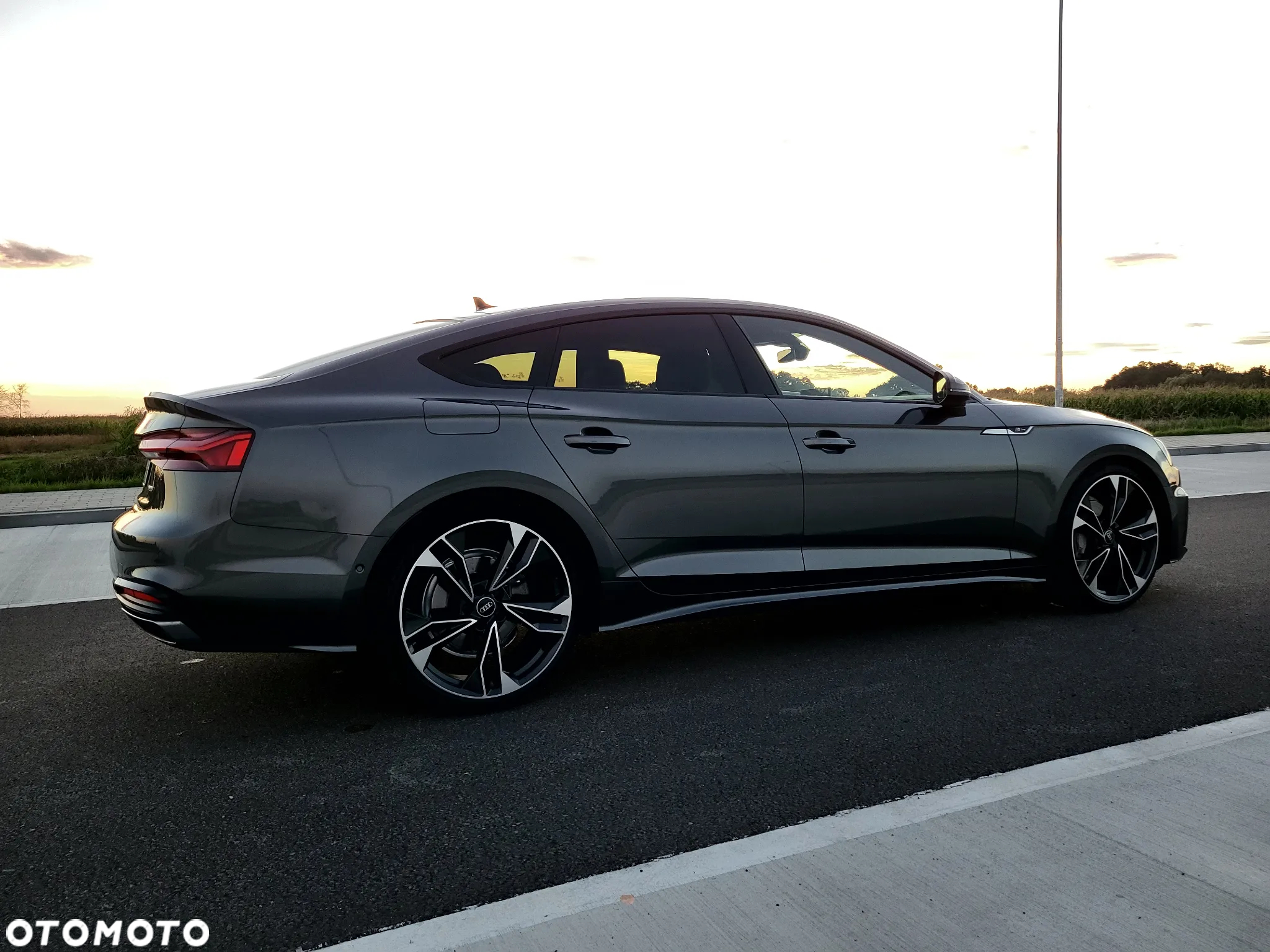 Audi A5 Sportback 40 TDI quattro S tronic S line - 5