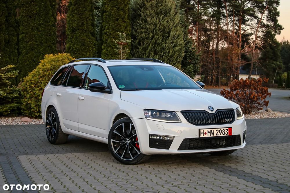 Skoda Octavia 2.0 TDI DSG RS - 7