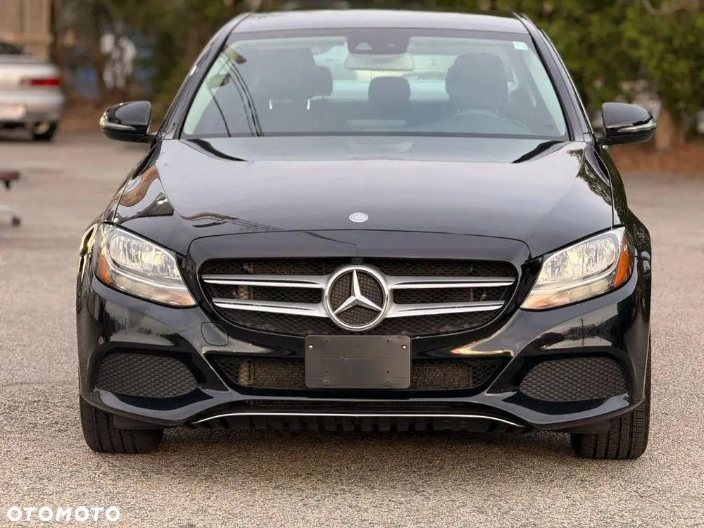 Mercedes-Benz Klasa C 300 9G-TRONIC Edition - 3
