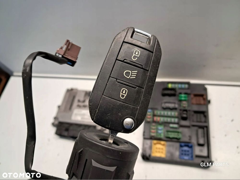 peugeot 308 ii t9 1.6 hdi zestaw startowy komputer bsi kluczyk - 8