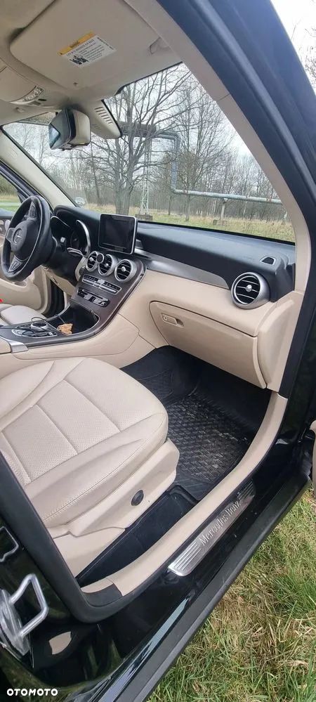Mercedes-Benz GLC - 10