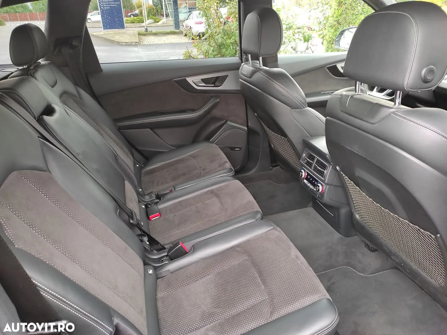 Audi Q7 3.0 ultra TDI Quattro Tiptronic - 5
