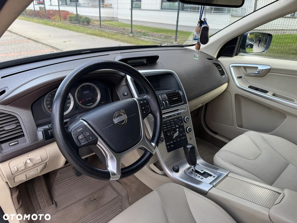 Volvo XC 60 - 11