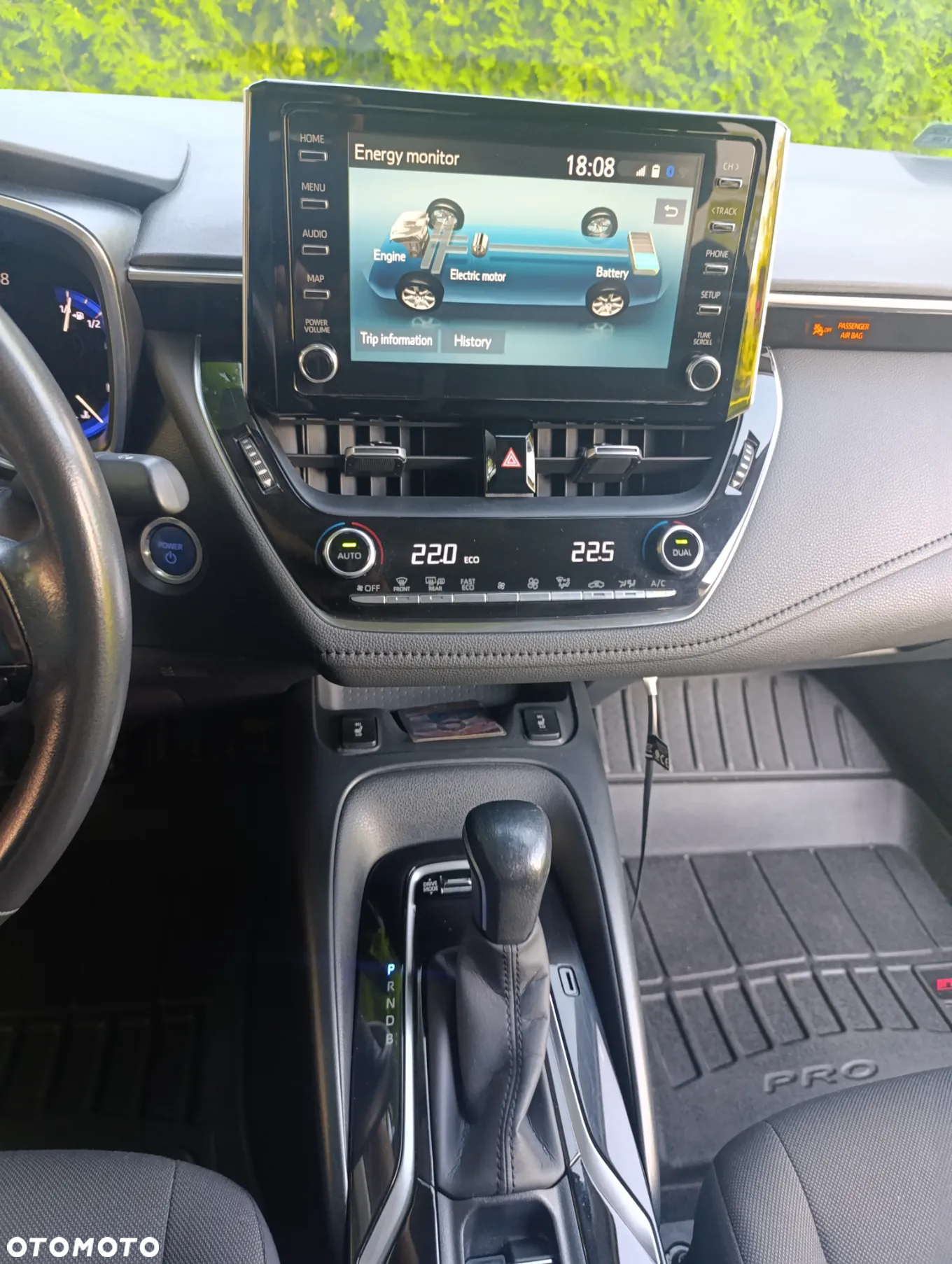 Toyota Corolla 1.8 Hybrid Comfort - 13