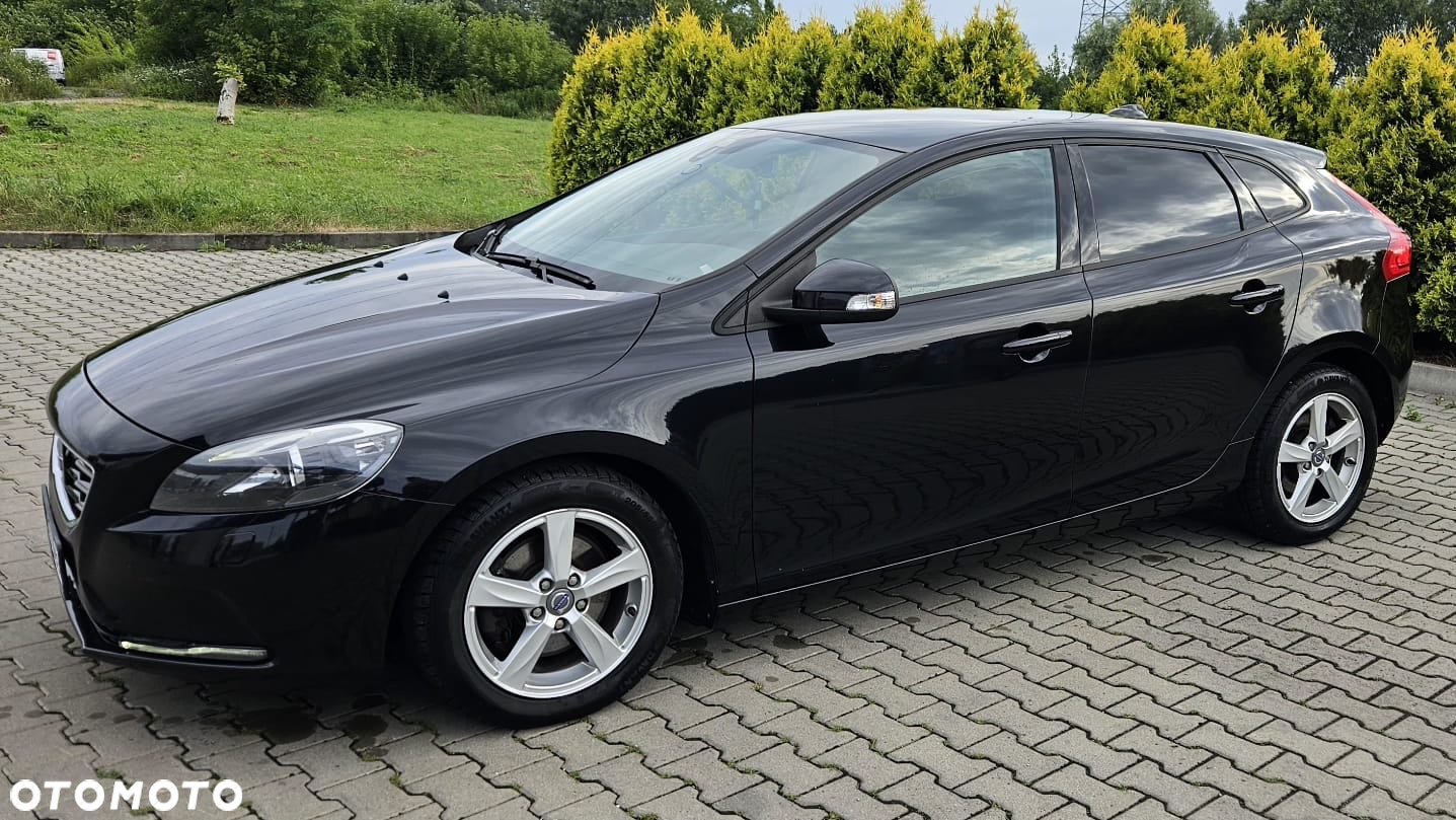 Volvo V40 D2 Powershift Momentum - 11