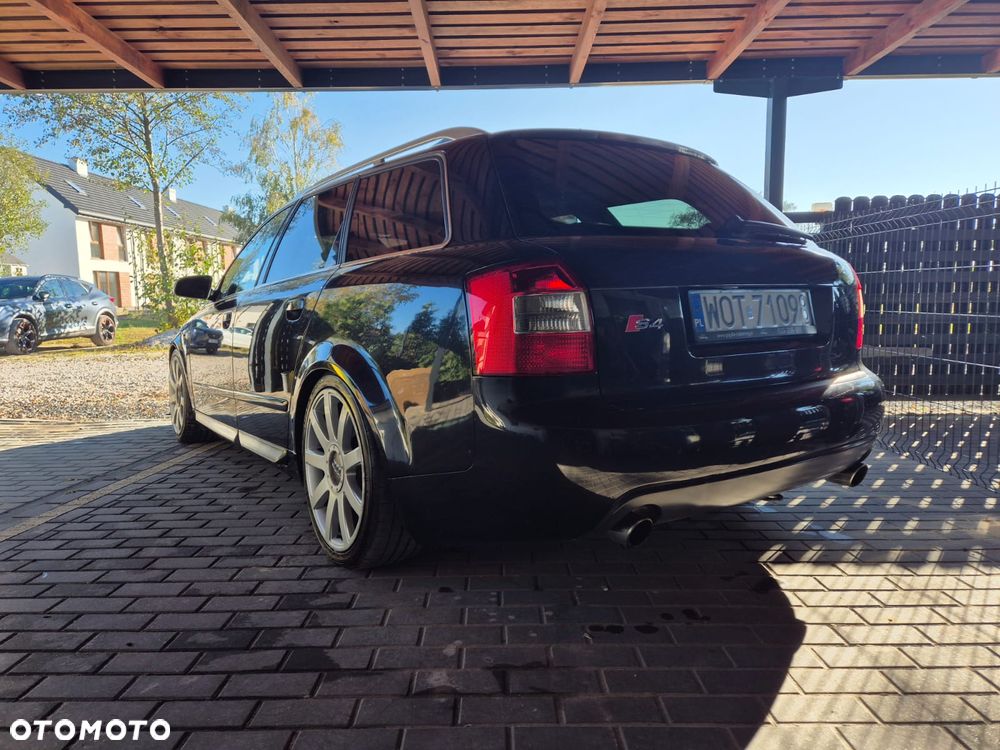 Audi S4 Avant - 10
