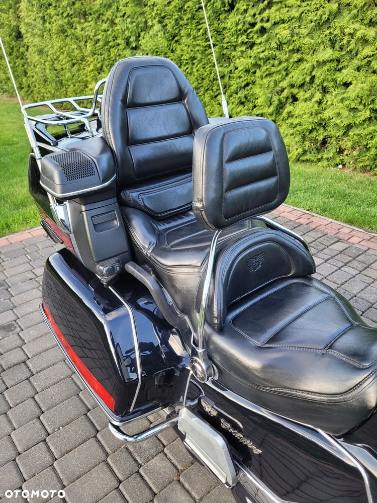 Honda GL - 11