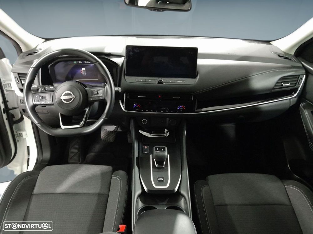 Nissan Qashqai 1.3 DIG-T N-Connecta LED Xtronic — fotografia 7