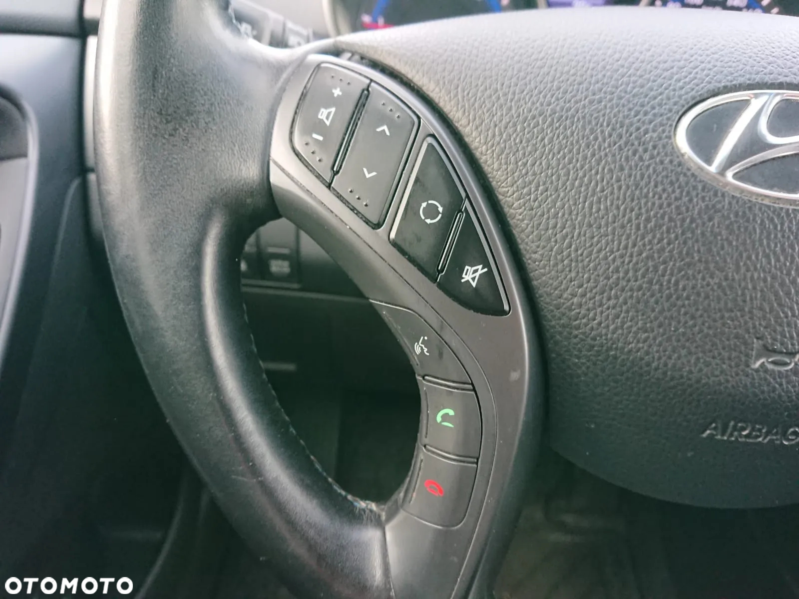 Hyundai i30 1.6 CRDI DCT Premium - 34