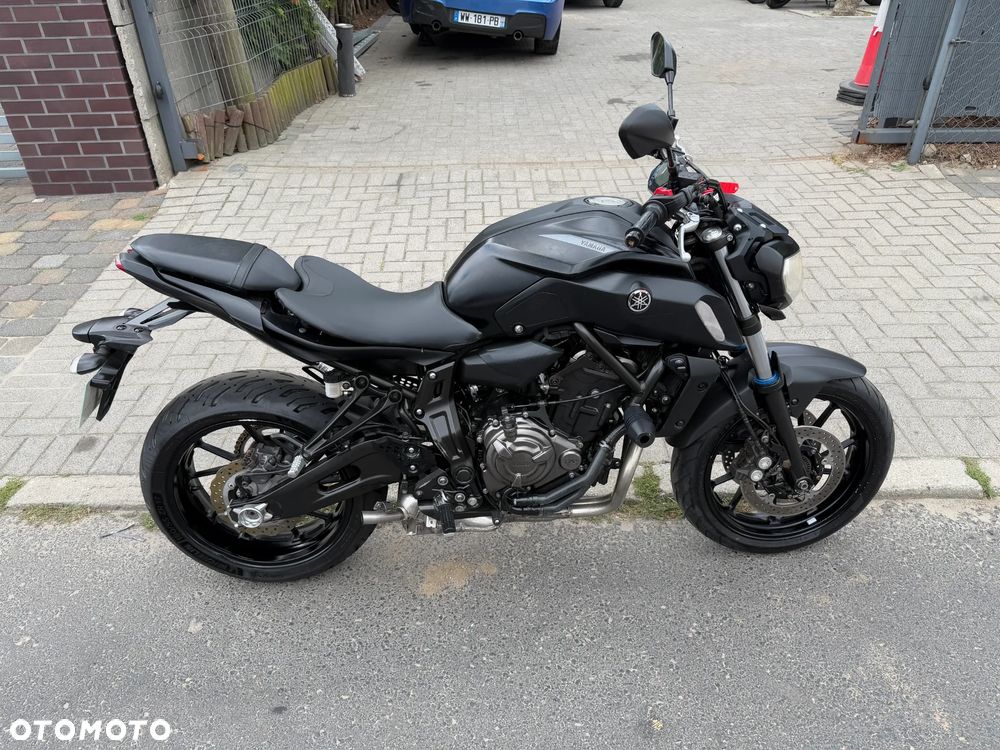 Yamaha MT - 4