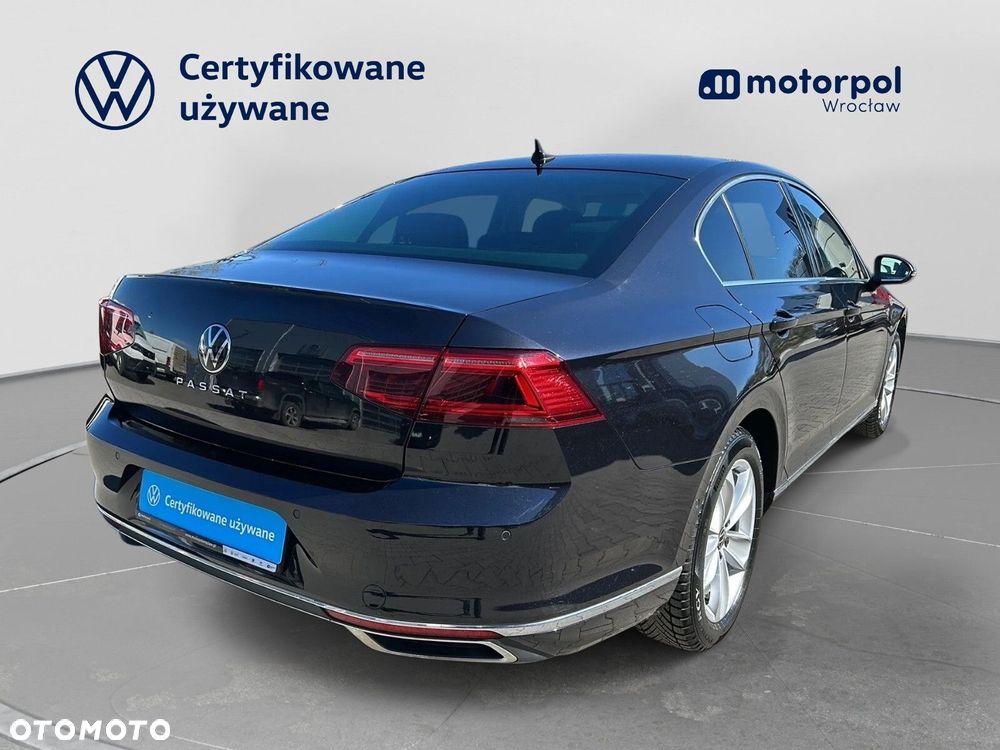 Volkswagen Passat 2.0 TSI Elegance DSG - 16
