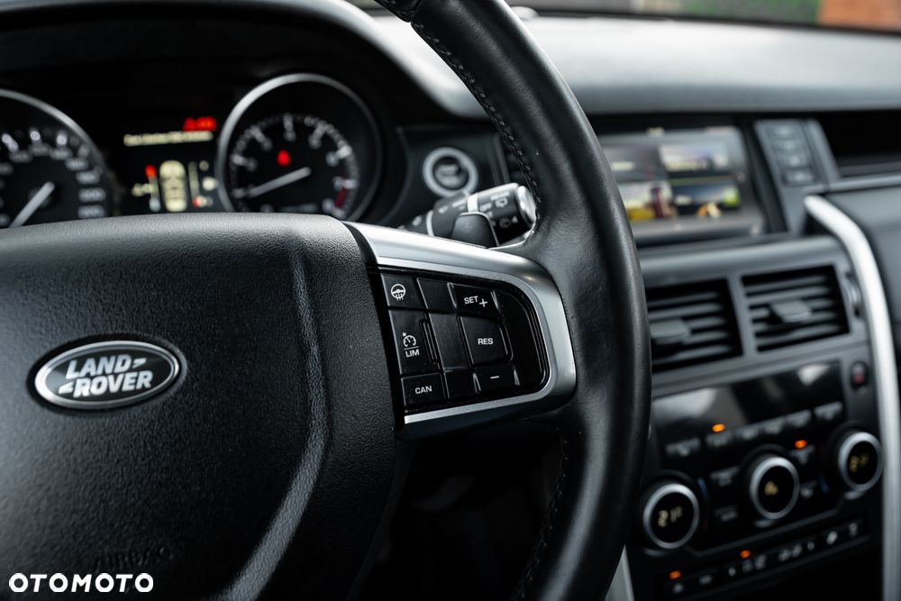 Land Rover Discovery Sport 2.0 Si4 HSE - 31