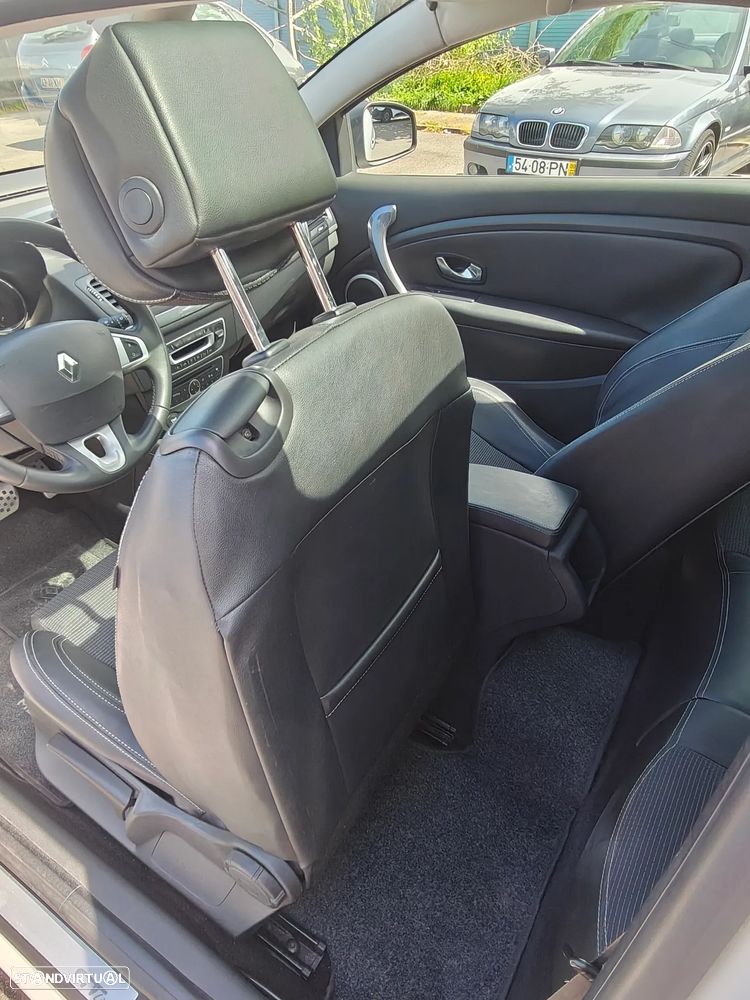 Renault Mégane Coupe 1.5 dCi GT Line - 35