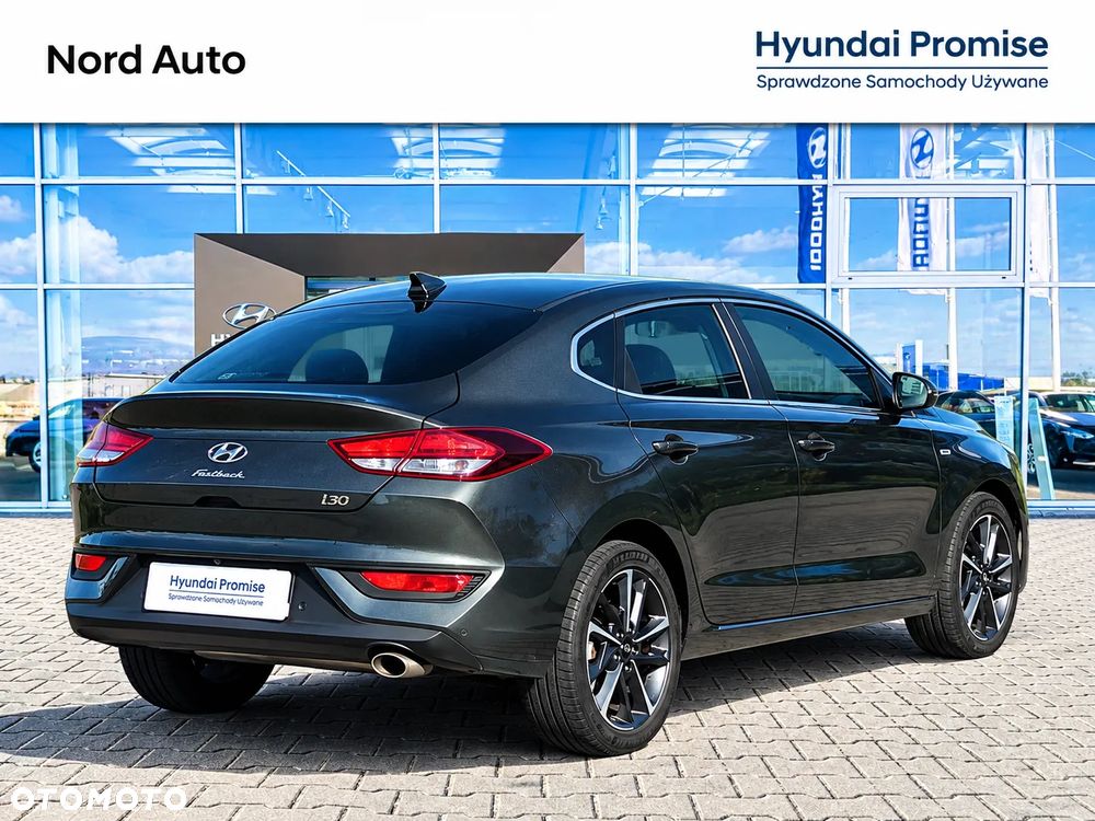 Hyundai i30 1.5 T-GDI 48V Comfort DCT - 6