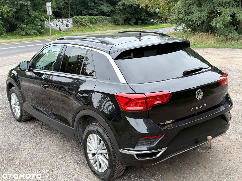 Volkswagen T-Roc - 4