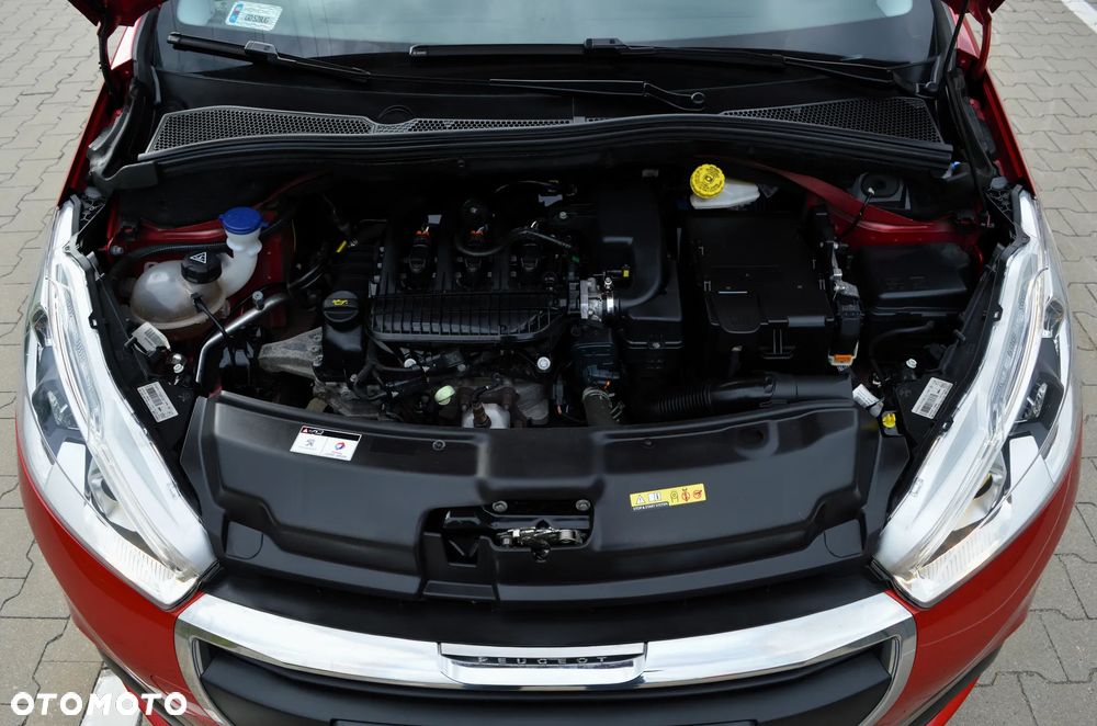 Peugeot 208 1.2 PureTech Allure - 37