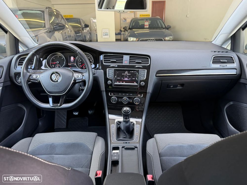 VW Golf Variant 1.6 TDi Highline - 8