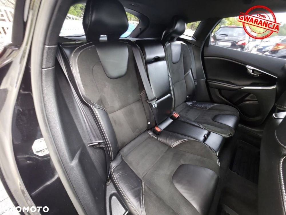 Volvo V40 D2 Drive-E R-Design Kinetic - 23