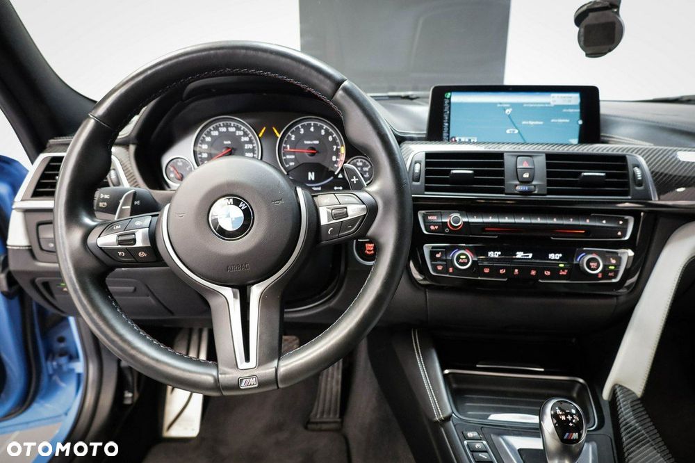 BMW M3 - 32