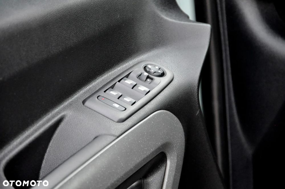 Citroën Berlingo M BlueHDi 130 SHINE - 40