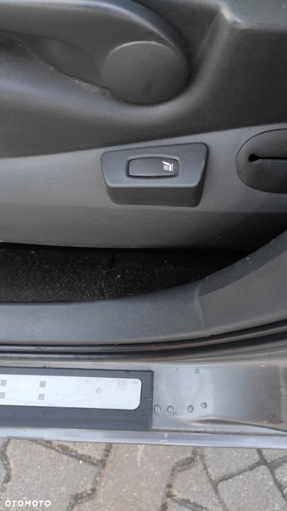 Renault Scenic 1.9 dCi FAP Conquest - 20