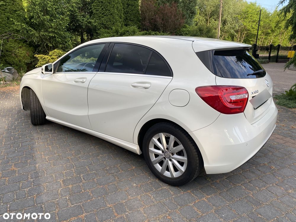 Mercedes-Benz Klasa A 180 7G-DCT Style - 3