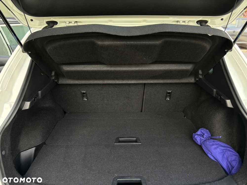 Nissan Qashqai - 32