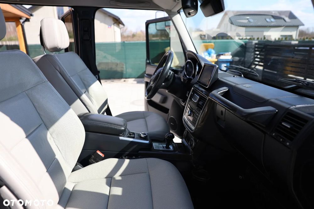Mercedes-Benz Klasa G 500 7G-TRONIC - 19