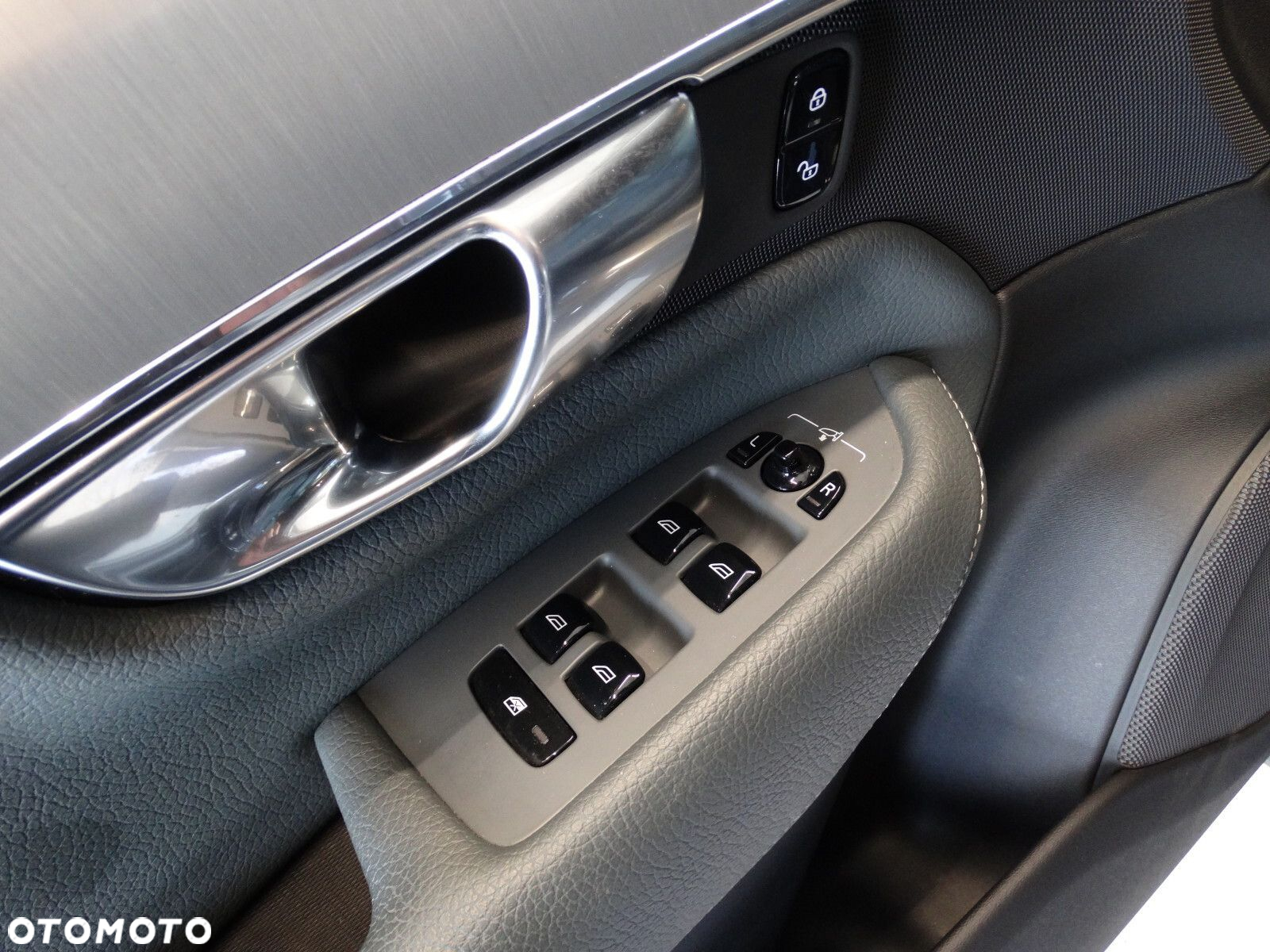 Volvo XC 90 - 17
