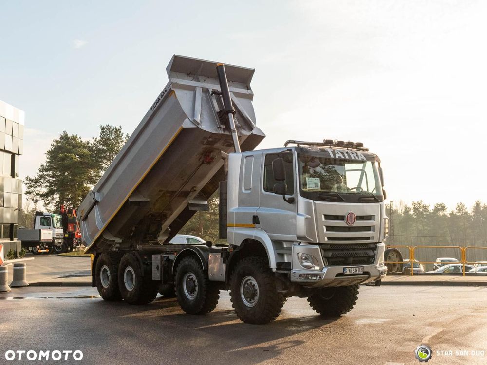 Tatra PHOENIX 8x8 Wywrotka - 2