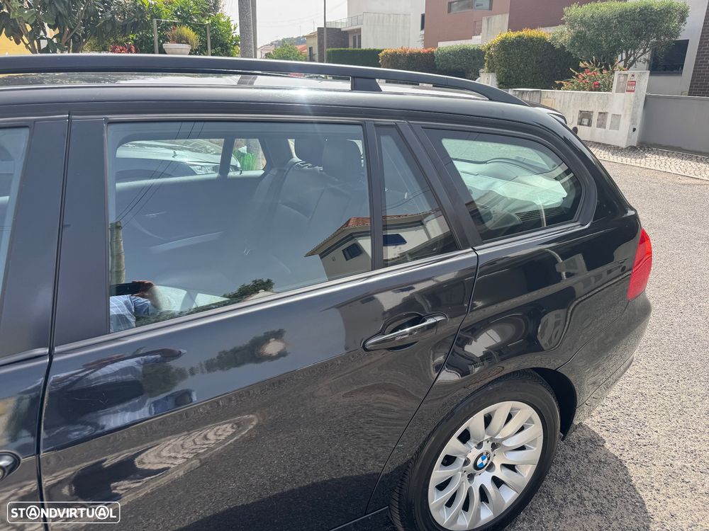 BMW 320 - 13