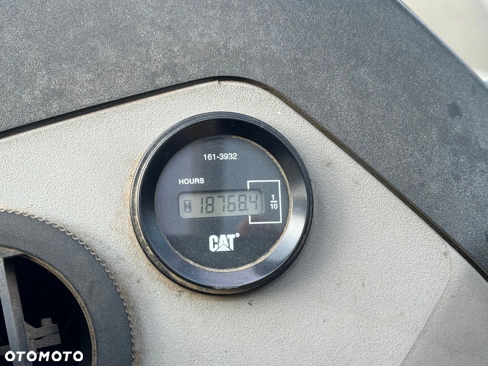 Caterpillar 428E - 5