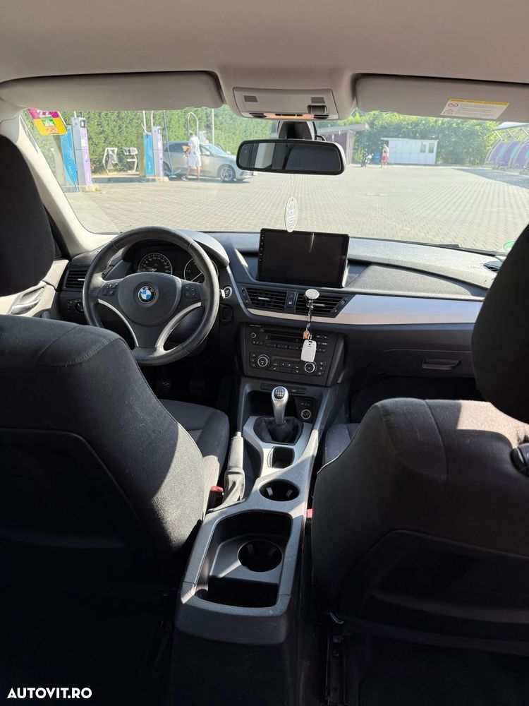 BMW X1 sDrive20d - 6
