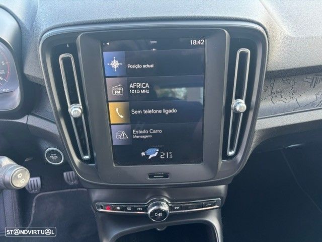 Volvo XC 40 2.0 D3 - 8