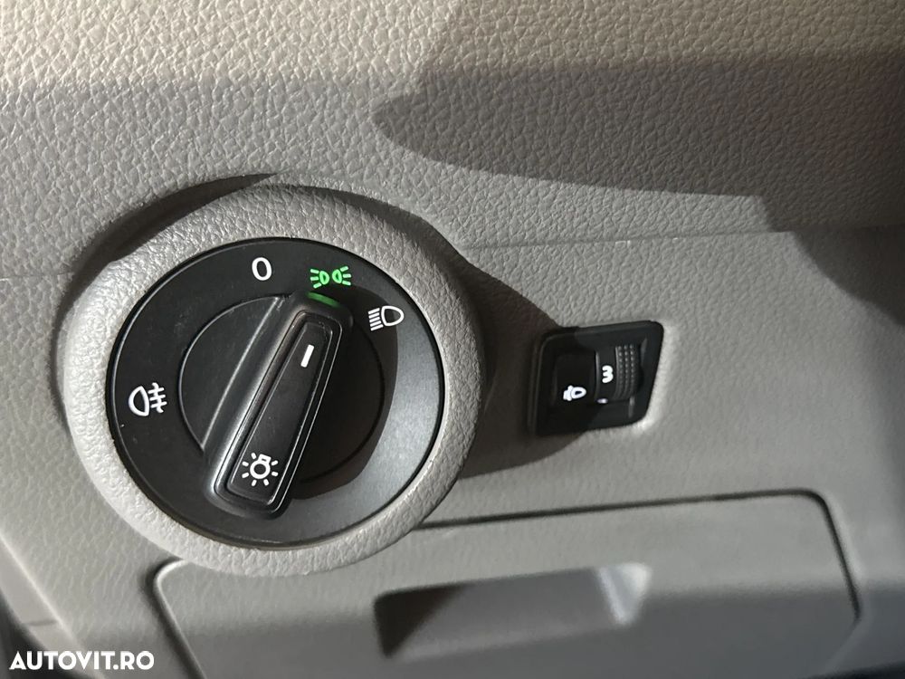 Volkswagen Transporter - 16