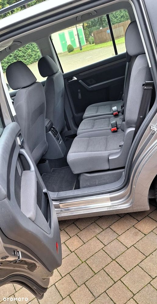 Volkswagen Touran 1.4 TSI Comfortline - 10