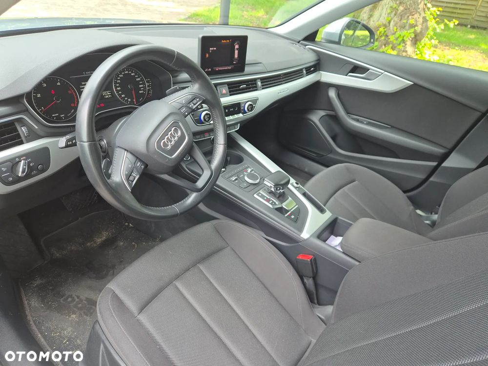 Audi A4 Avant 40 TDI Quattro Advanced S tronic - 20