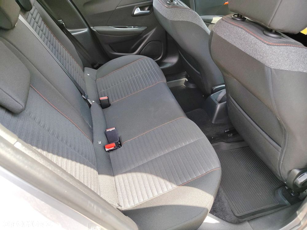 Peugeot 208 PureTech 100 Active - 19