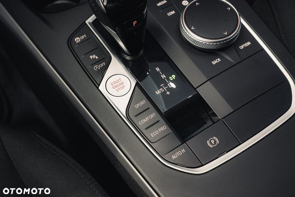 BMW Seria 1 - 27