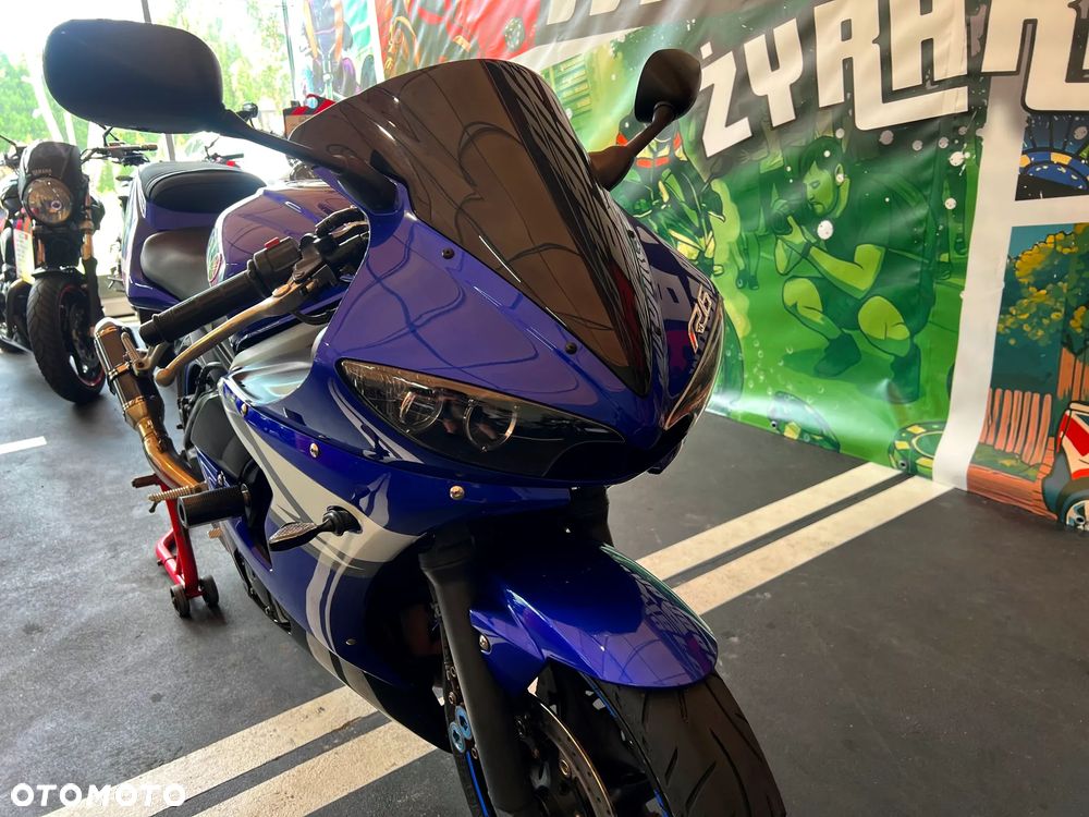 Yamaha R6 - 14