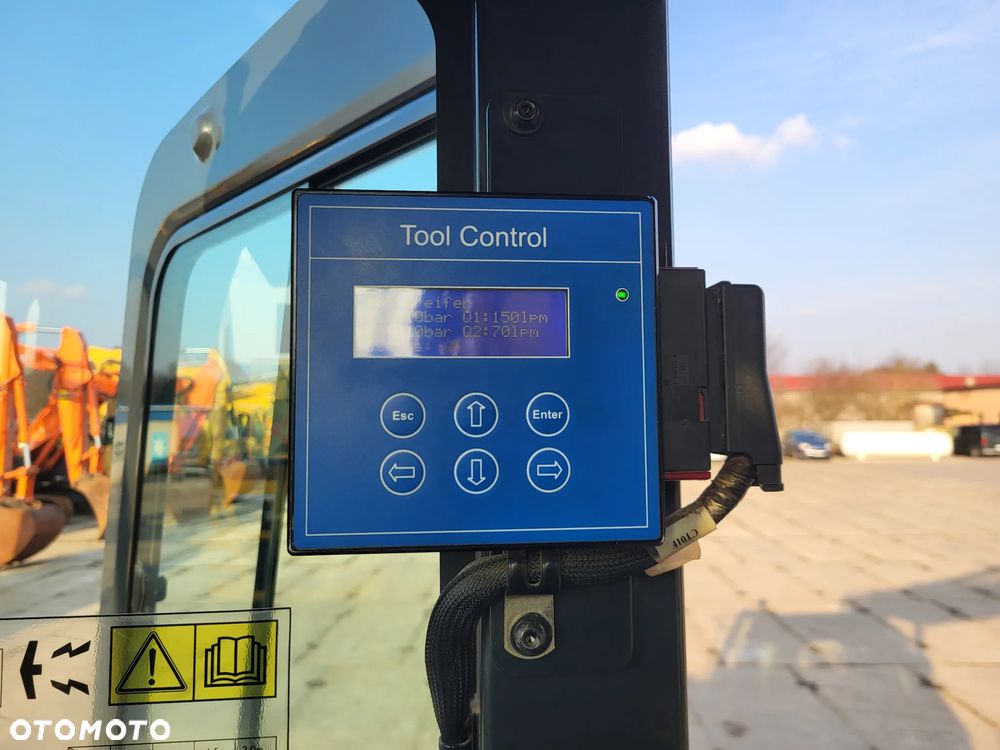 Komatsu PW 180 -10 spr z Niemiec - 13