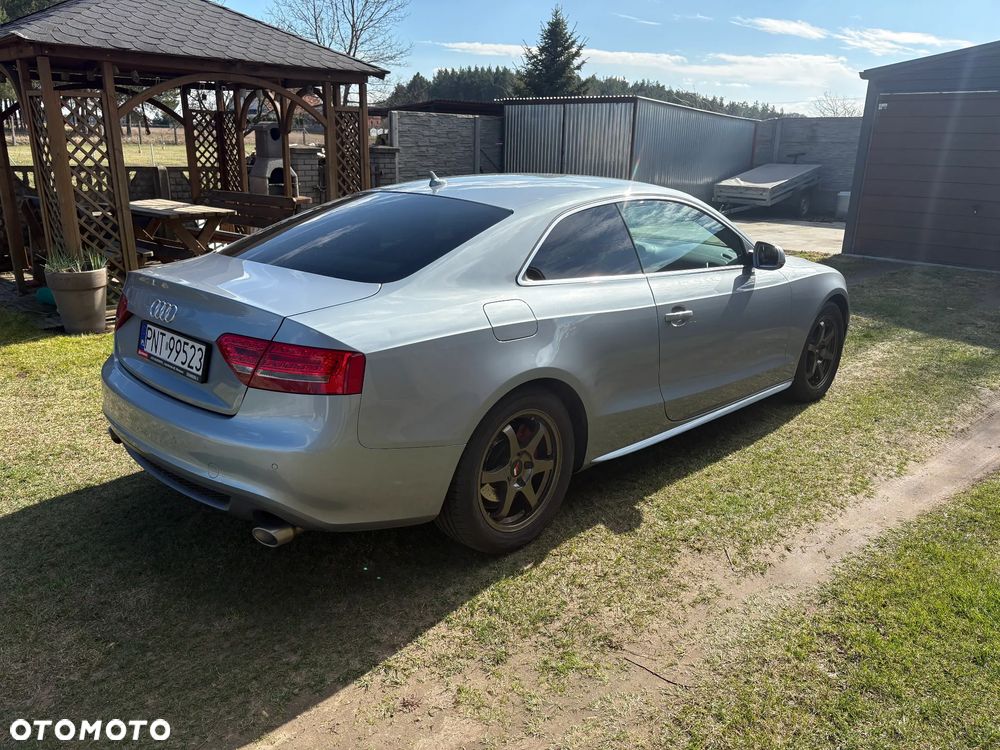 Audi A5 Coupé - 5