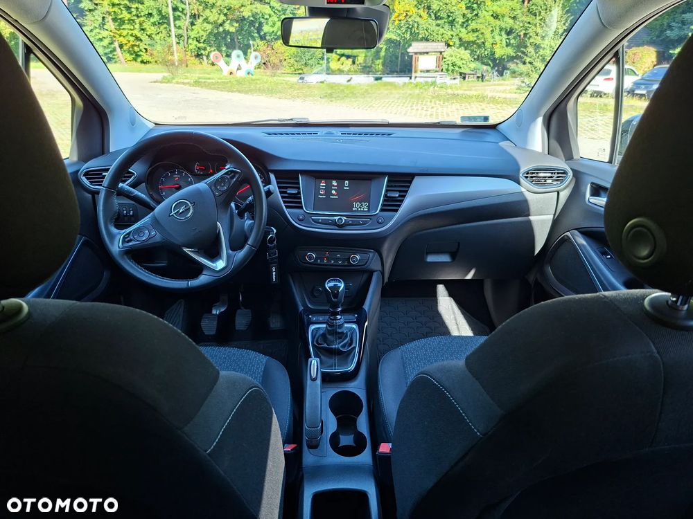 Opel Crossland X - 10