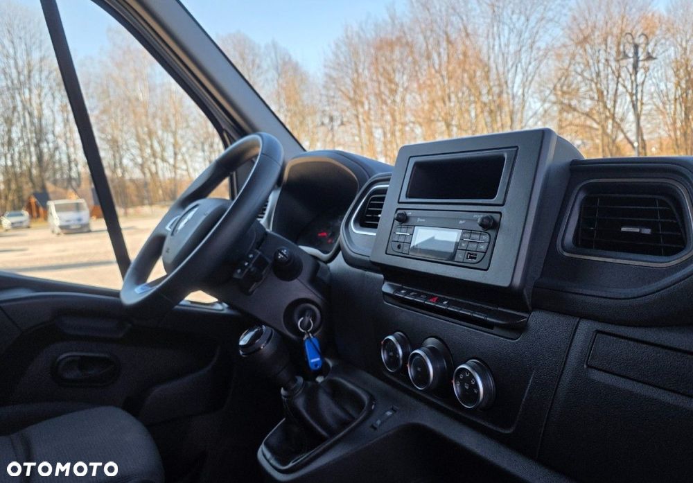 Renault Master - 22