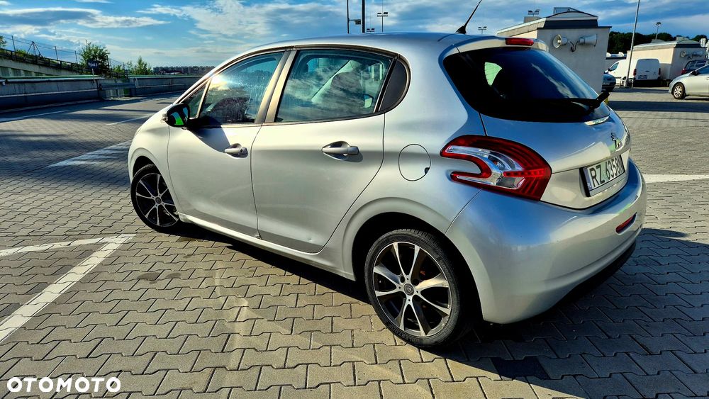 Peugeot 208 1.4 HDi Access - 3