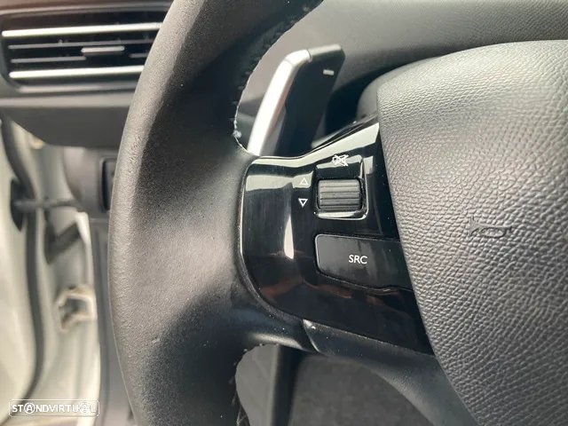 Peugeot 308 SW 1.5 BlueHDi Style EAT8 - 14