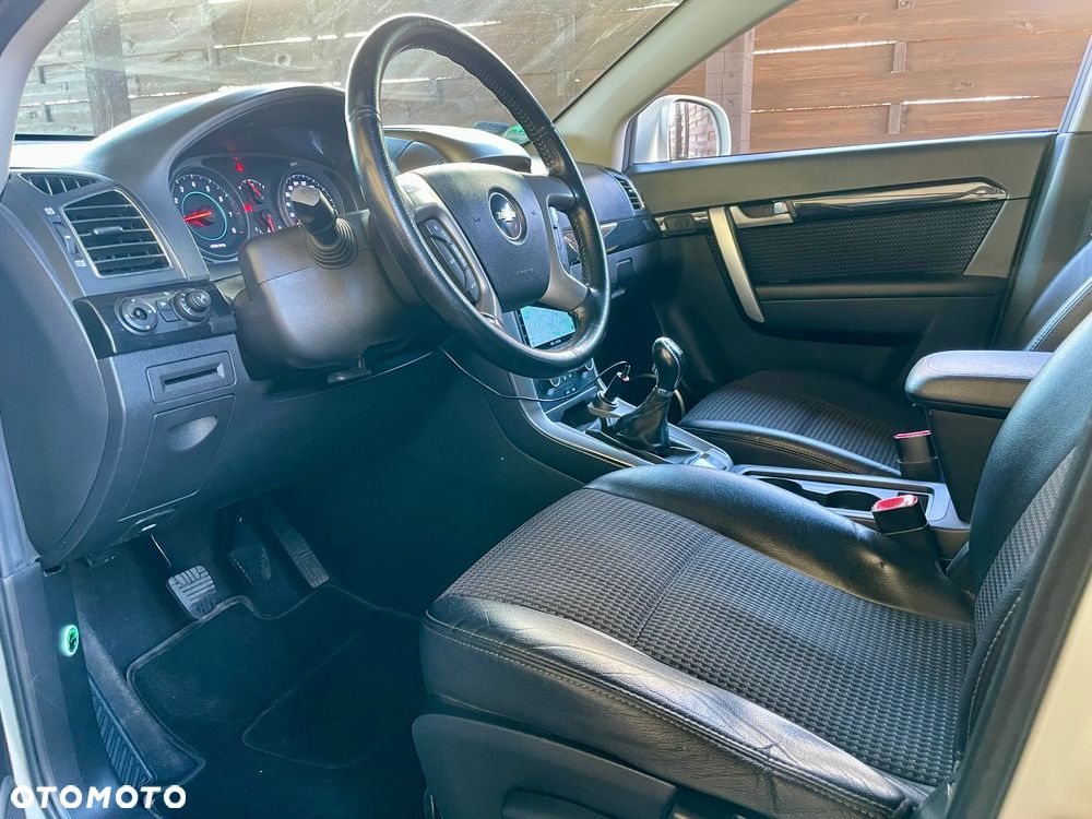 Chevrolet Captiva 2.4 2WD LT - 16