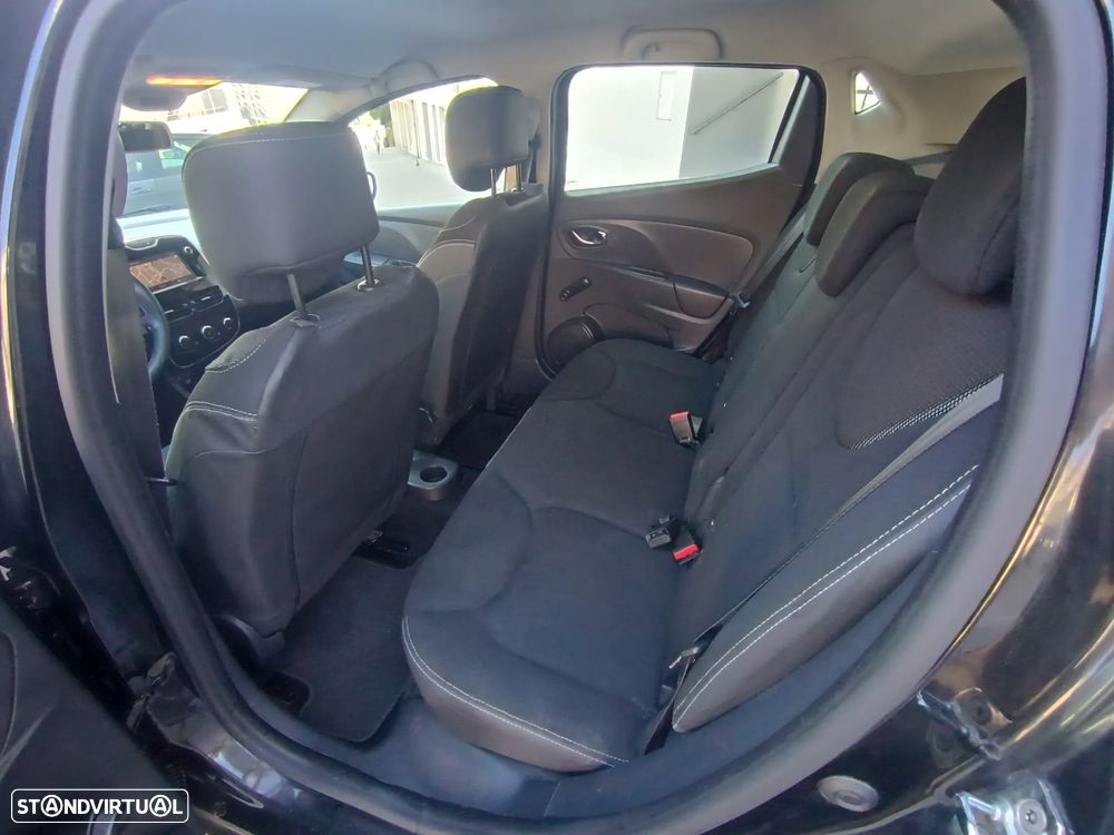 Renault Clio 1.5 dCi Confort 89g - 23