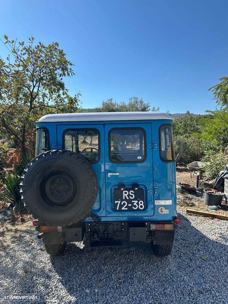 Toyota Land Cruiser - 3