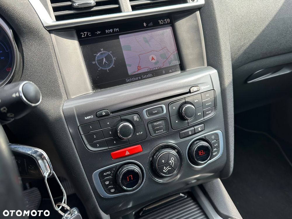 Citroën C4 e-HDi 110 EGS6 Business Class - 12